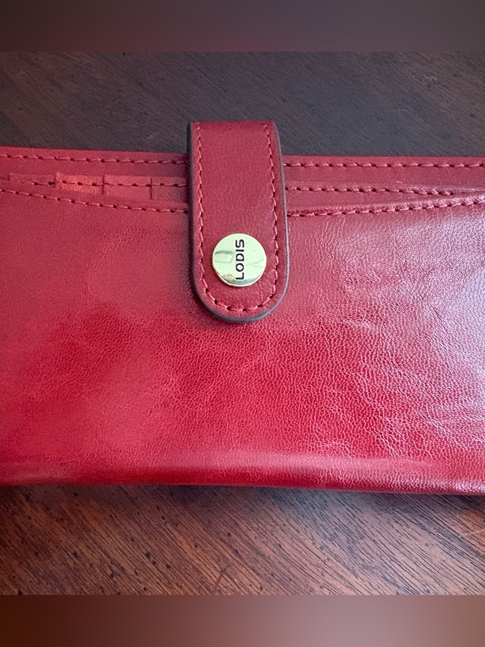 Lodis Luxury Smooth Red Leather Continental Wallet & Removable Card Case Set - Picture 14 of 16
